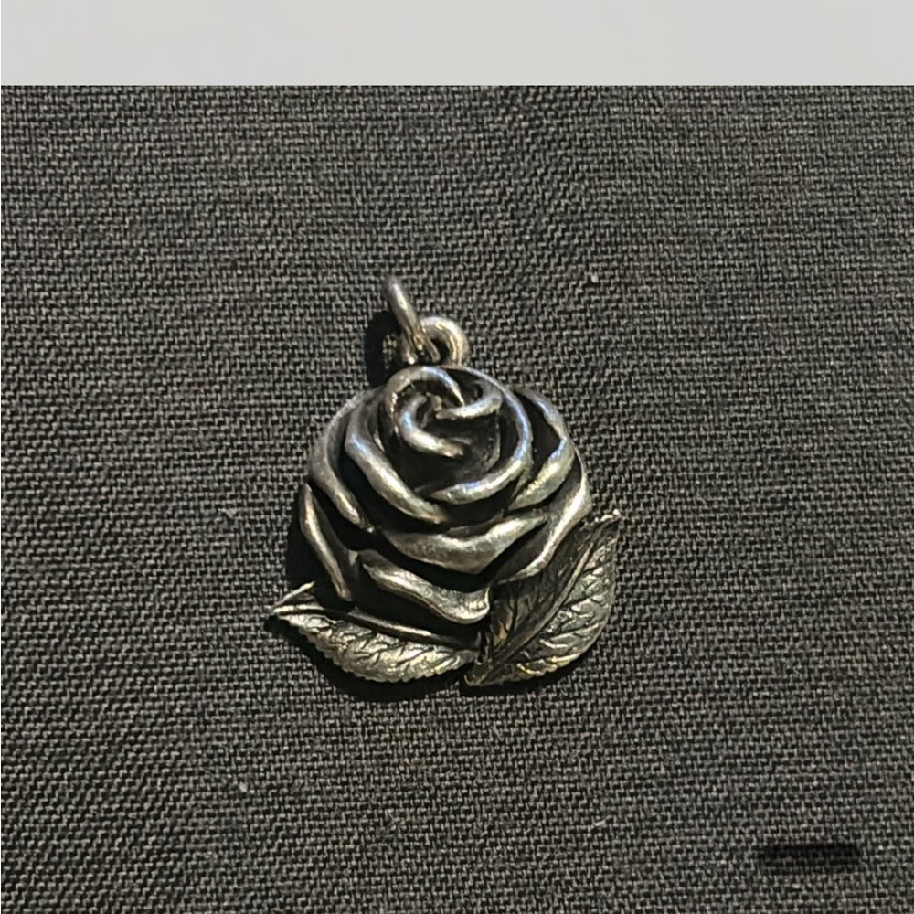 Rare James Avery Silver Rose Necklace Pendant